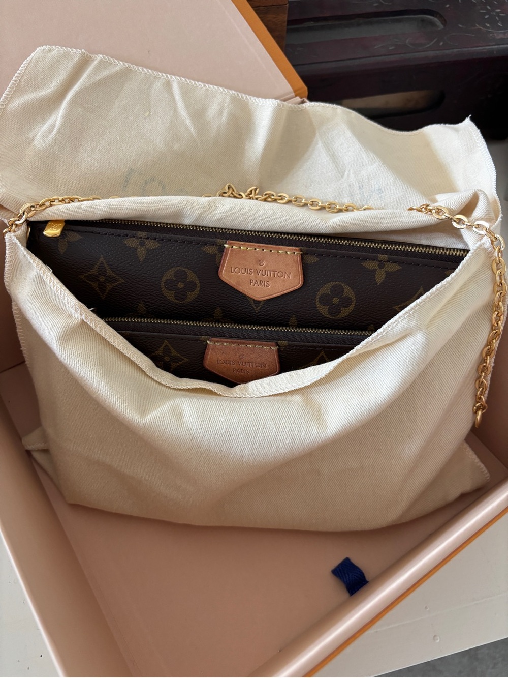 Louis Vuitton Monogram multi Pochette with Gold chain - Picture 16 of 16